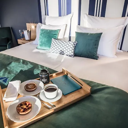 Hotel Madison Jean De Luz - Handwritten Collection