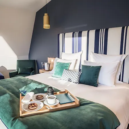 Hotel Madison Jean De Luz - Handwritten Collection 4*