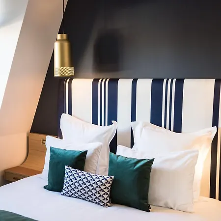 Hotel Madison Jean De Luz - Handwritten Collection