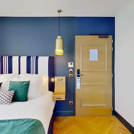 Madison Jean De Luz - Handwritten Collection Hotel 4*