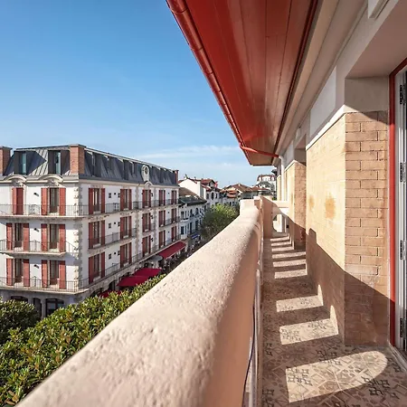Madison Jean De Luz - Handwritten Collection Hotel
