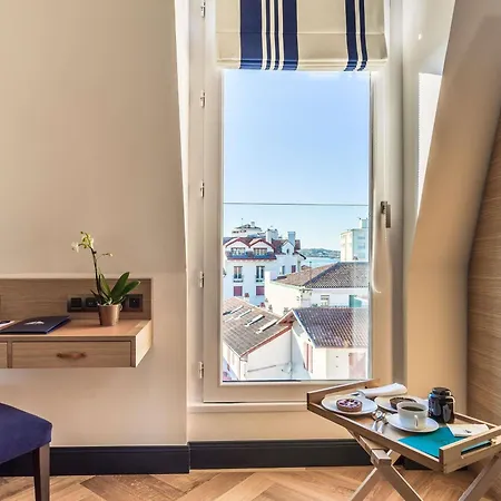 Madison Jean De Luz - Handwritten Collection Hotel 4*
