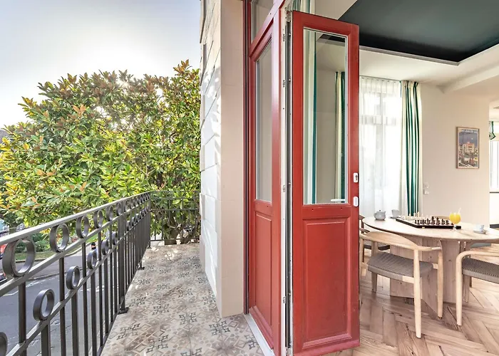 Madison Jean De Luz - Handwritten Collection 호텔 4*