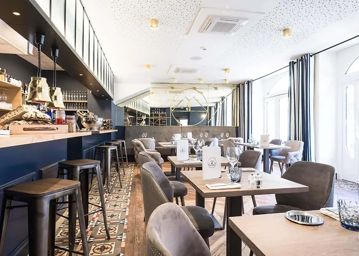 Madison Jean De Luz - Handwritten Collection 호텔