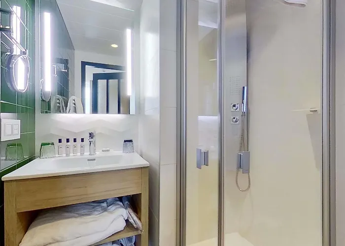 Hotel Madison Jean De Luz - Handwritten Collection 4*