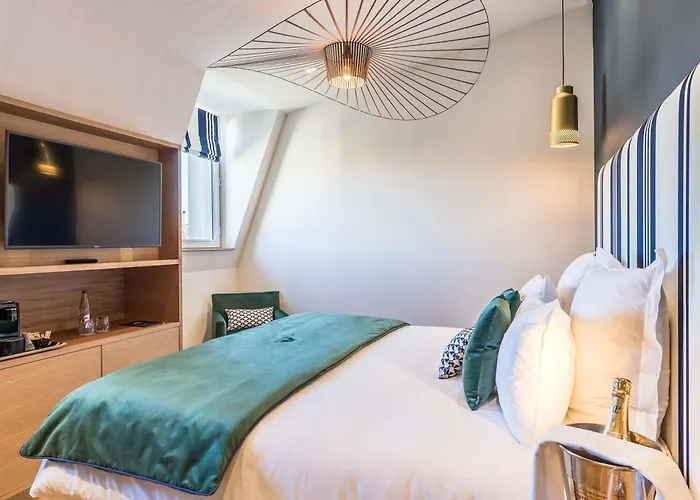 Madison Jean De Luz - Handwritten Collection 酒店